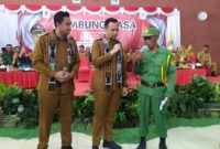 Bupati dan Wakil Bupati Klaten berdialog langsung dengan warga dlam acara Sambung Rasa di Desa Karanganom untuk serap aspirasi masyarakat, Selasa (14/10). Foto: Eko Setyo Atmojo/MON