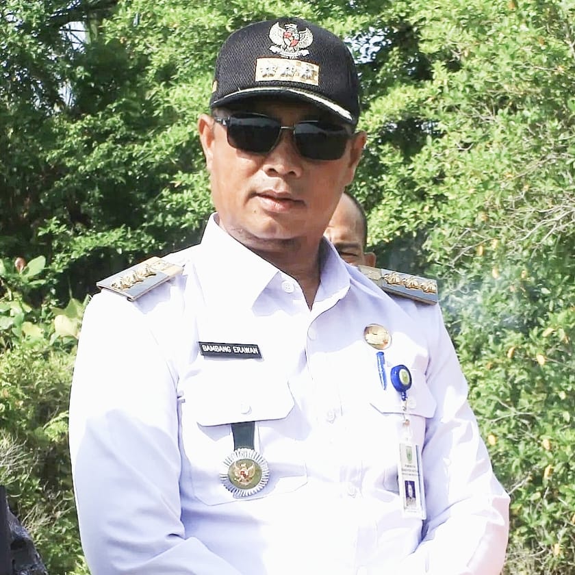 Bambang Erawan Peduli Keselamatan Nelayan dan Lingkungan Pulau Laut