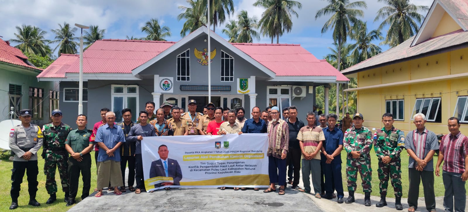 Camat Pulau Laut Bentuk Tim Gugus Tugas dan Sosialisasikan SOP Penanganan Konflik Antar Nelayan
