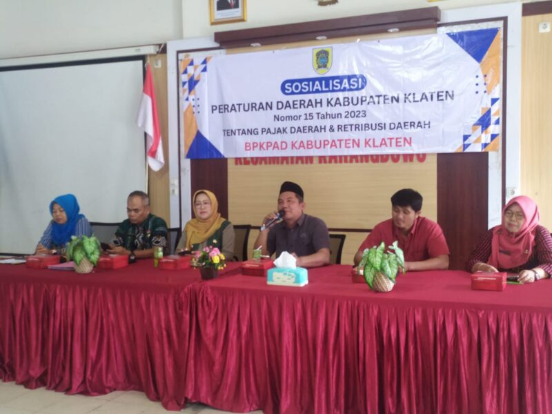 Badan Pengelolaan Keuangan Pendapatan dan Aset Daerah (BPKPAD) Kabupaten Klaten bersama anggota Komisi II dan Pimpinan DPRD Klaten menggelar sosialisasi Peraturan Daerah (Perda) Kabupaten Klaten Nomor 15 Tahun 2023 tentang Pajak Daerah dan Retribusi Daerah. Foto: MON/Eko Setyo
