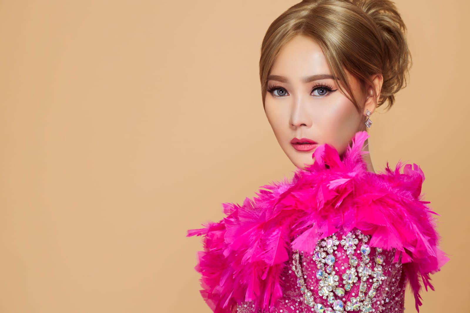 Inul Daratista: Hidupku Untuk Cinta, Wujud Kecintaan Terhadap Titiek Puspa