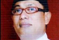 Benz Jono Hartono, Praktisi Media Massa sekaligus Vice Director Confederation ASEAN Journalist (CAJ) PWI Pusat, saat membacakan Manifesto Dakwah Islam di Jakarta.