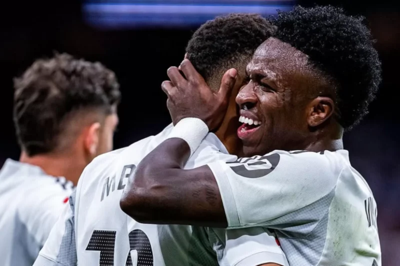 Kylian Mbappé menjadi bintang saat Real Madrid mengalahkan Barcelona di El Clásico. (Instagram/@realmadrid)
