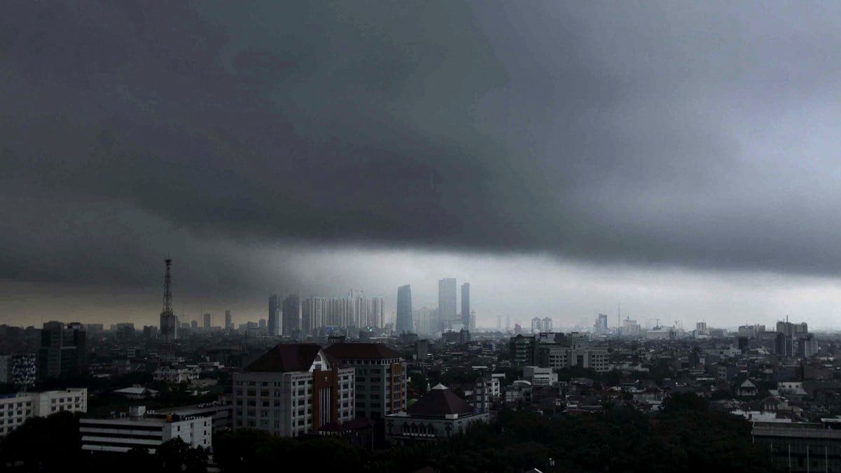 BMKG Imbau JABODETABEK Siaga! Awan Hujan Numpuk Lagi Efek MJO-Rossby