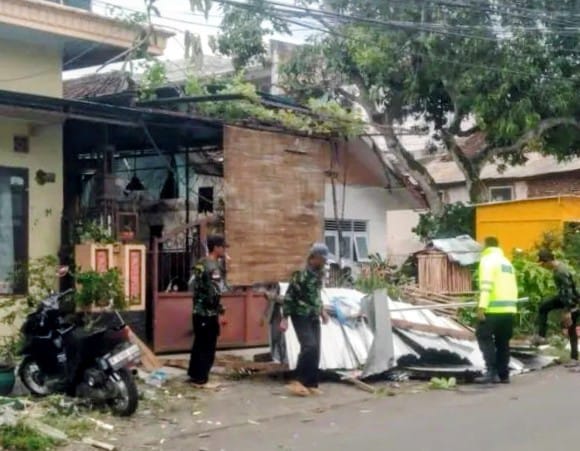 Cuaca Ekstrem, 33 Rumah Warga Kabupaten Malang Rusak Akibat Puting Beliung