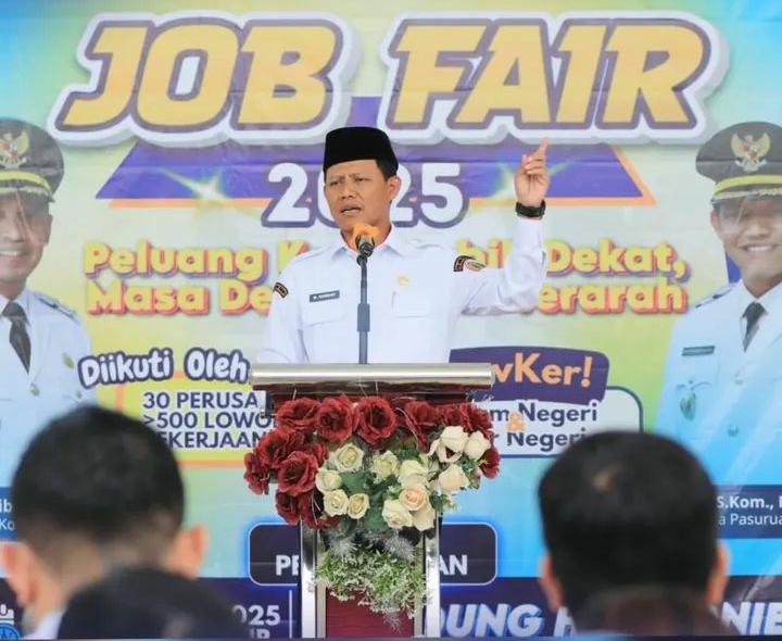 Dibanjiri 1.875 Pelamar, Job Fair Pasuruan Bukti Komitmen Serap Tenaga Kerja Lokal