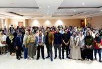 Foto bersama Dinas Sosial Kota Tangerang, Tim Bahasabisnis, Hub UMKM PLN UID Banten dan 200 Peserta Pelatihan Penerima Bantuan Program UEP TA 2025