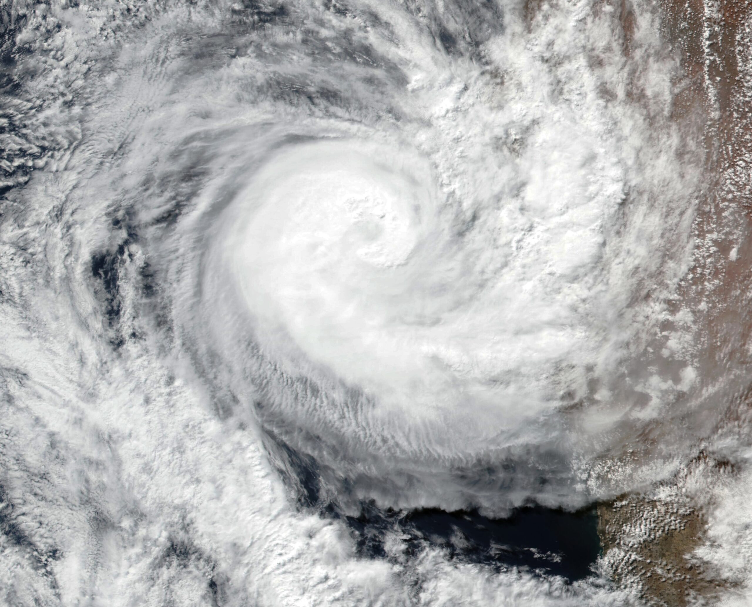 Waspada di Akhir Tahun! BMKG Ingatkan Ancaman Badai Seroja di Indonesia