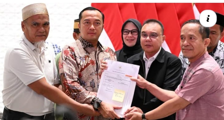 Kepres Istimewa Untuk Dua Guru SMA