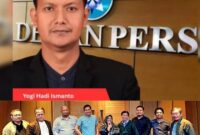 Ketua Komisi Penelitian, Pendataan, dan Ratifikasi Pers Dewan Pers Yogi Hadi Ismanto bersama sejumlah pengelola media usai kegiatan sosialisasi pendataan media massa pada rangkaian HPN 2026.